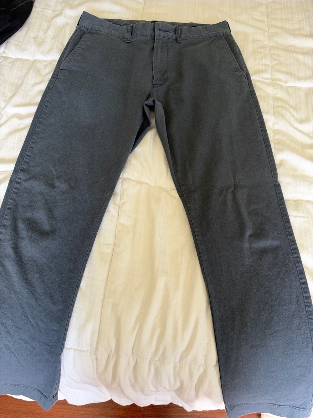 J. Crew Men's Chino Pants Flex Slim